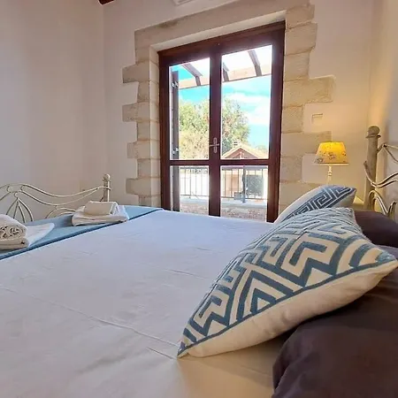 Villa Anais Charming Stone House La Canée